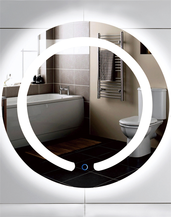 speculum ducitur lumen ML-CCC