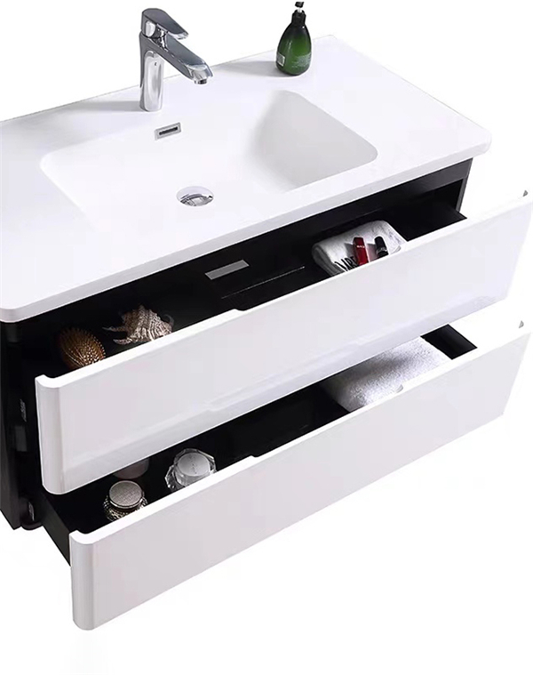 balneo scrinium vanitatum GGP54